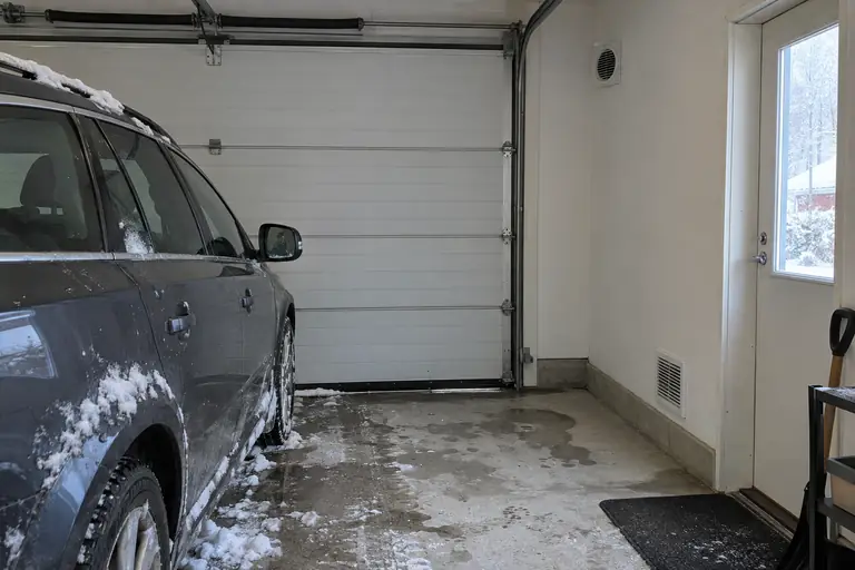 Autotallin ilmanvaihto